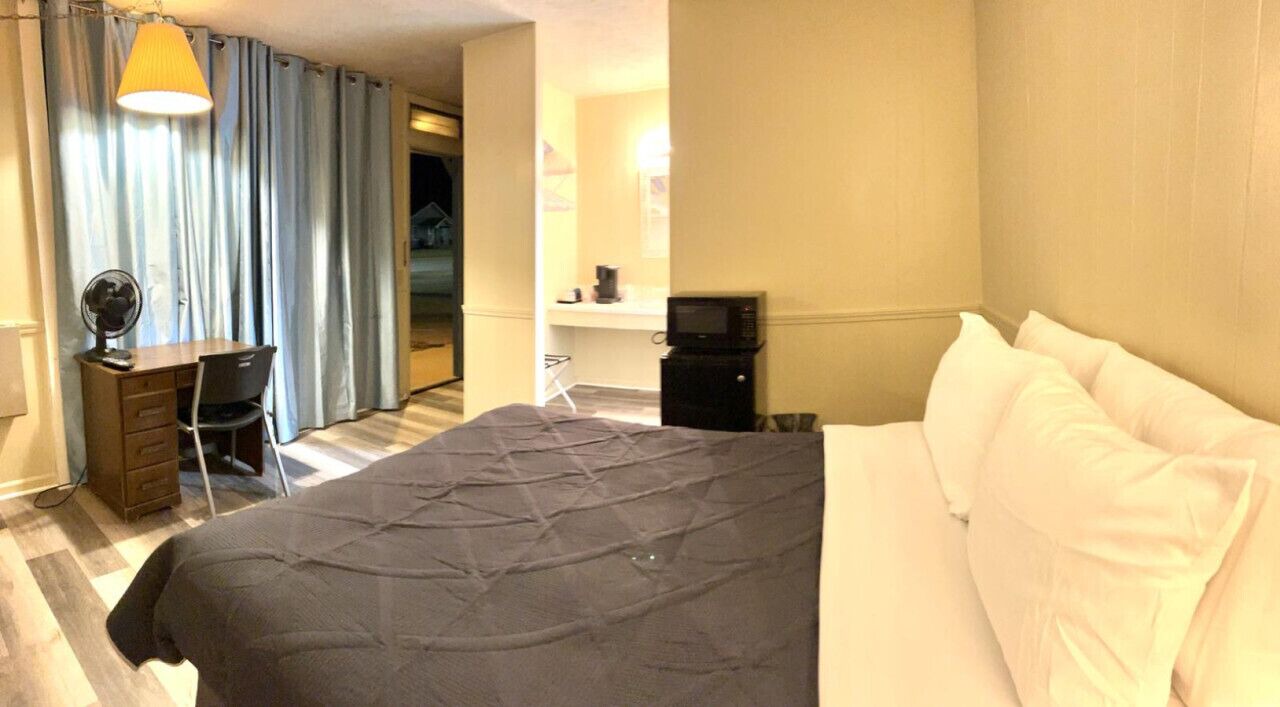 Photo of Bedroom in Harper