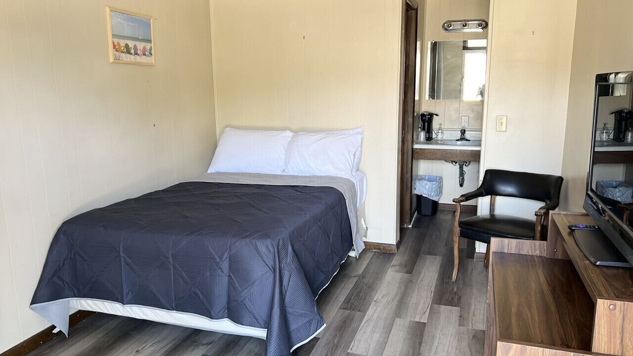 Photo of Bedroom in Harper