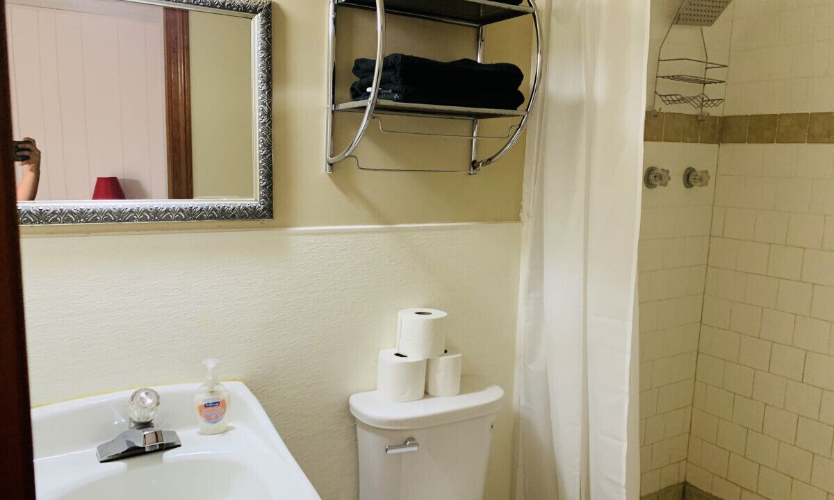Photo of Bathroom in Harper