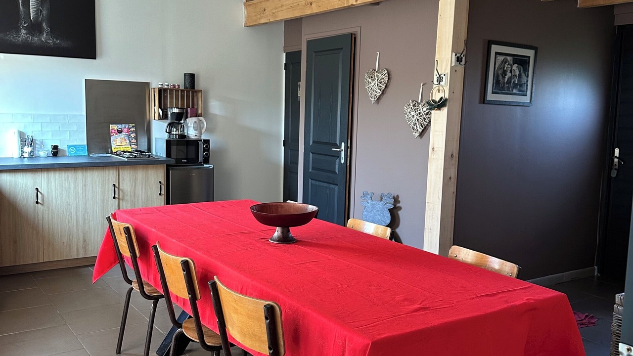 Photo of Others in Bremes