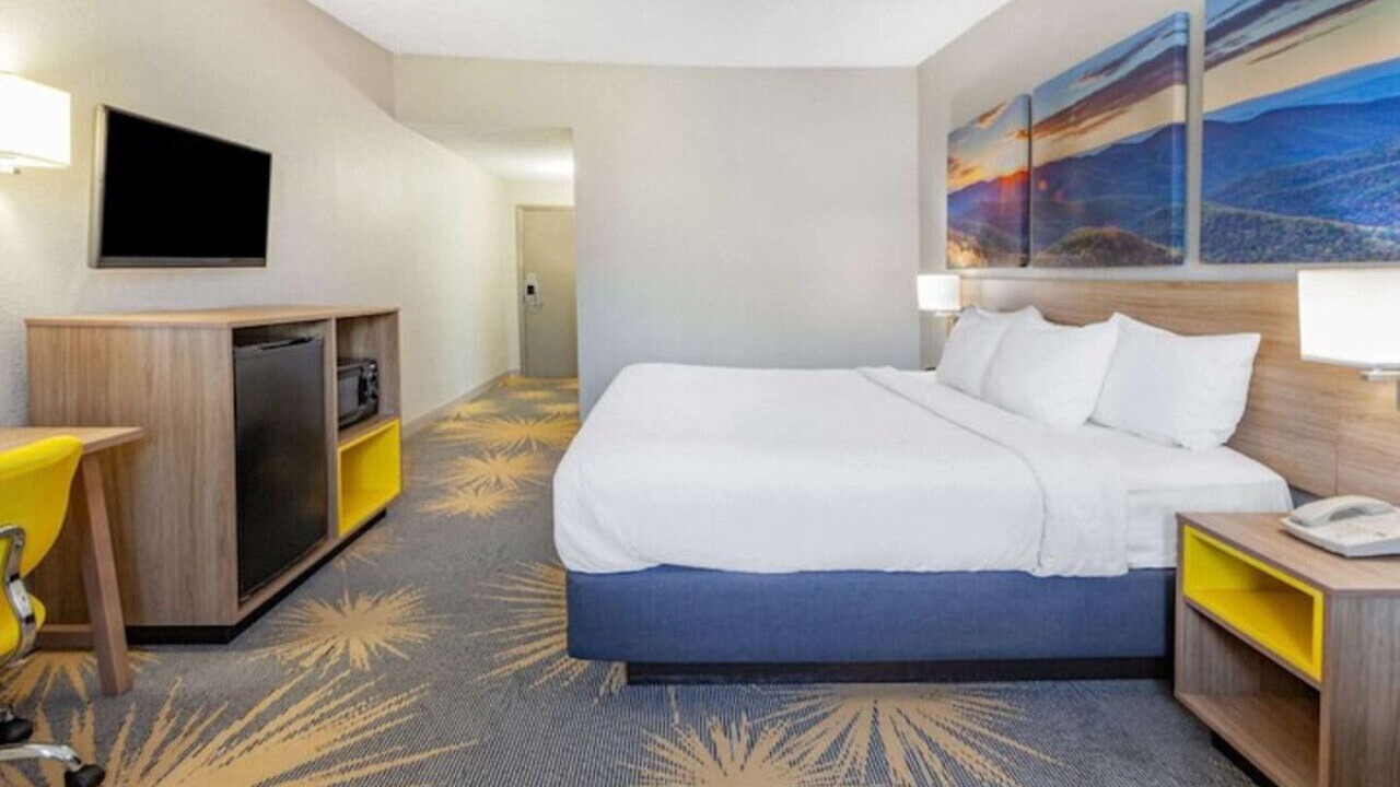 Photo of Bedroom in Hollins