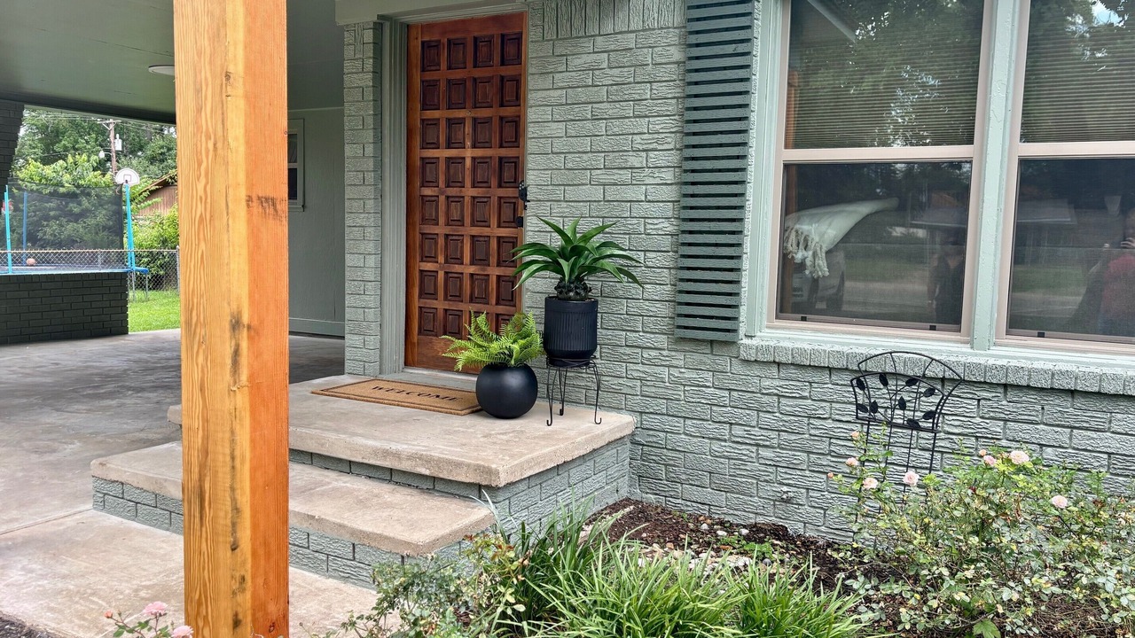 Photo of Outdoor in Nash