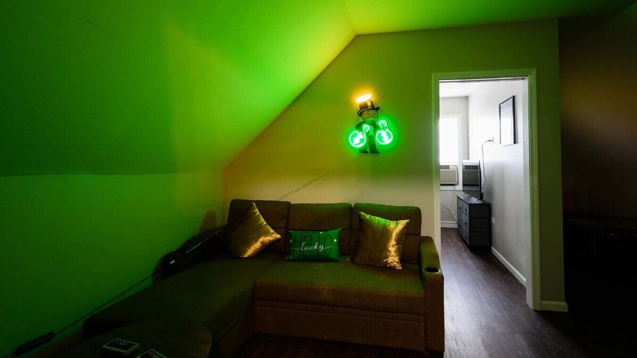 Photo of Livingroom in North Lawndale