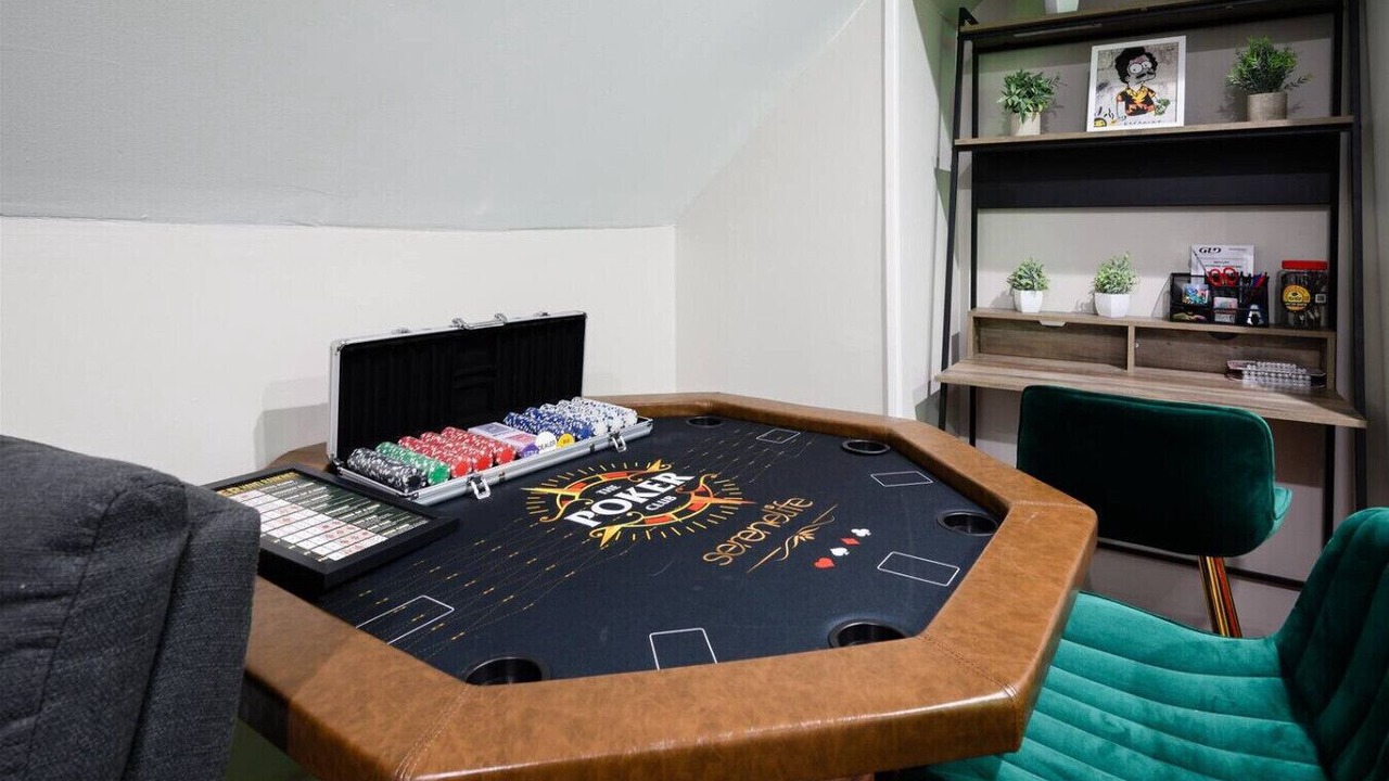 Photo of Bedroom in North Lawndale