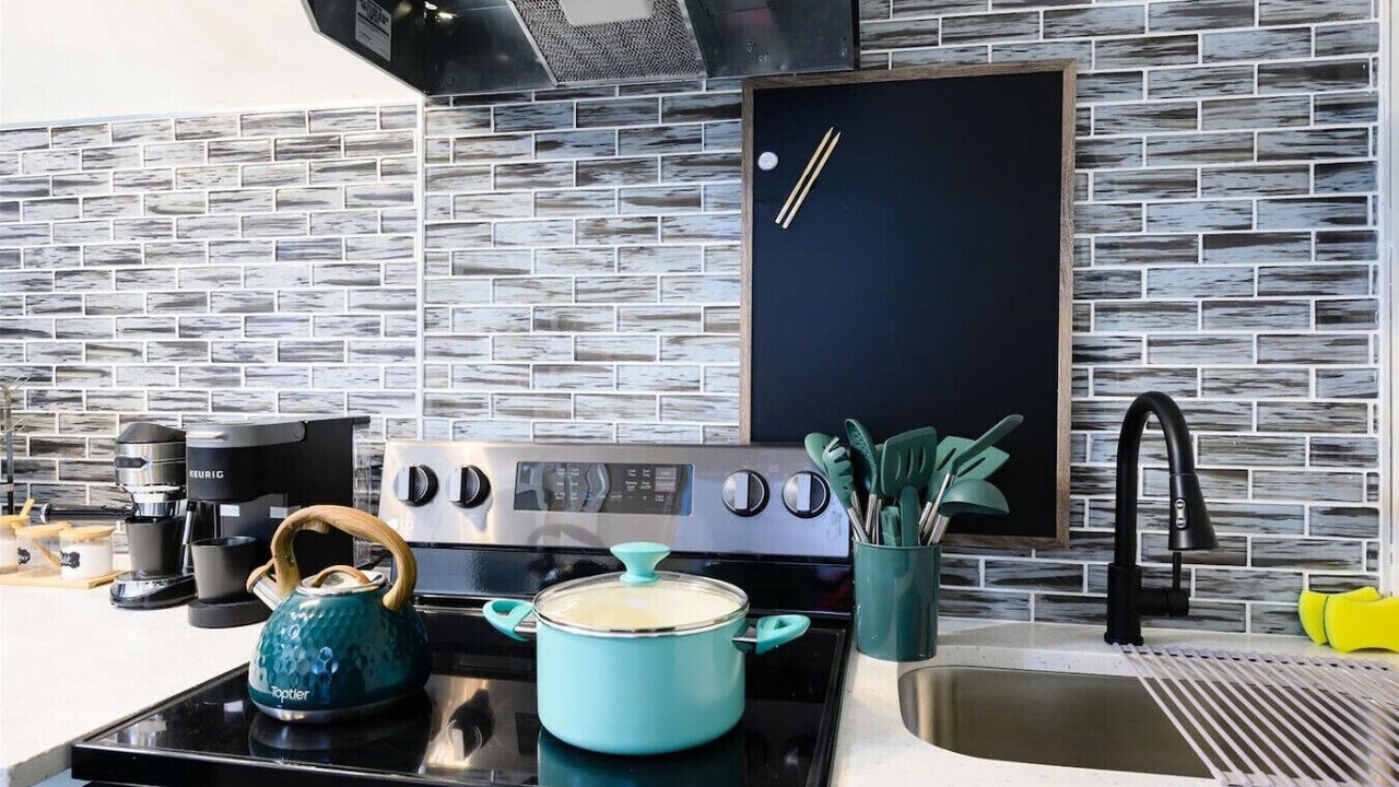 Photo of Kitchen in North Lawndale