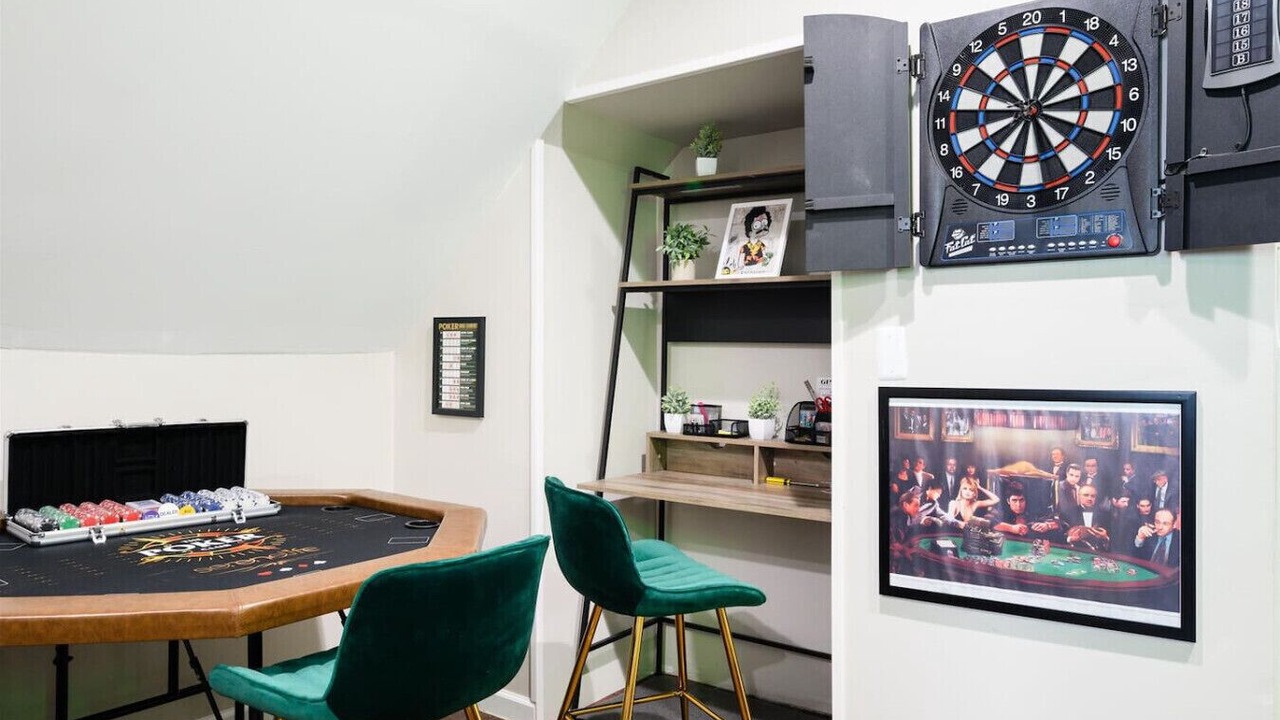 Photo of Bedroom in North Lawndale