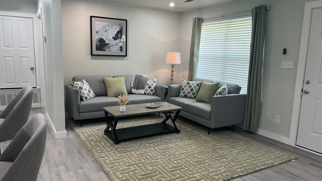 Photo of Livingroom in Granbury
