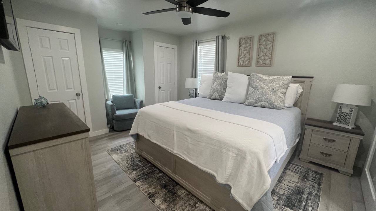 Photo of Bedroom in Granbury