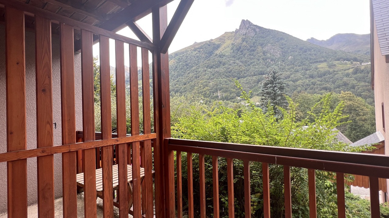 Photo of Patio Balcony in Cauterets