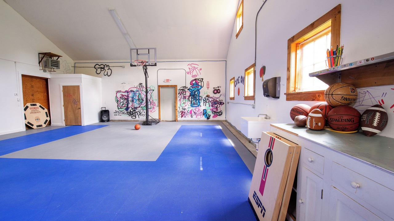 Photo of Others in Jacksonville