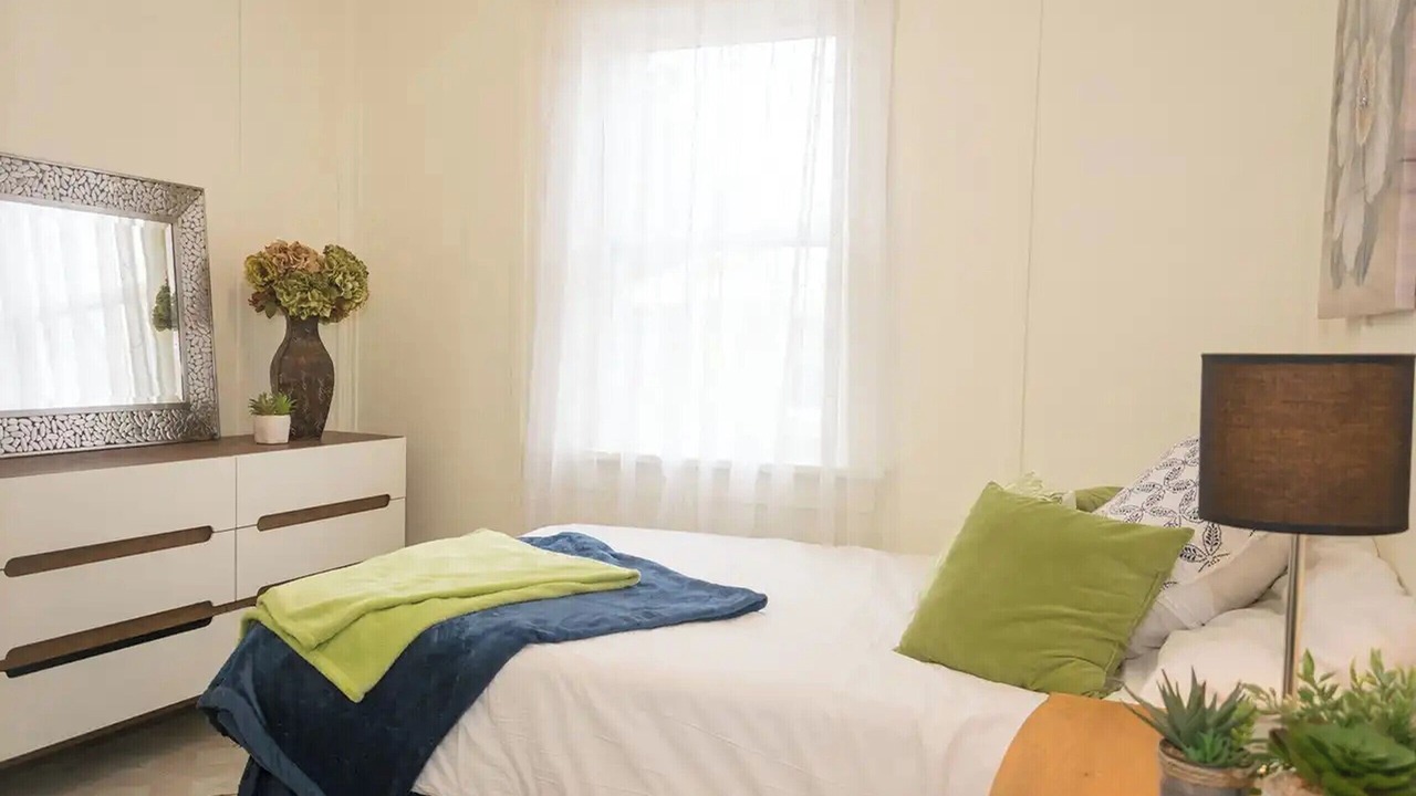 Photo of Bedroom in Smooth Rock Falls