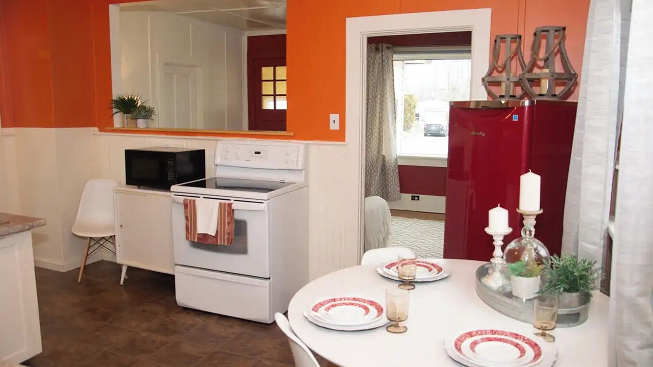 Photo of Kitchen in Smooth Rock Falls