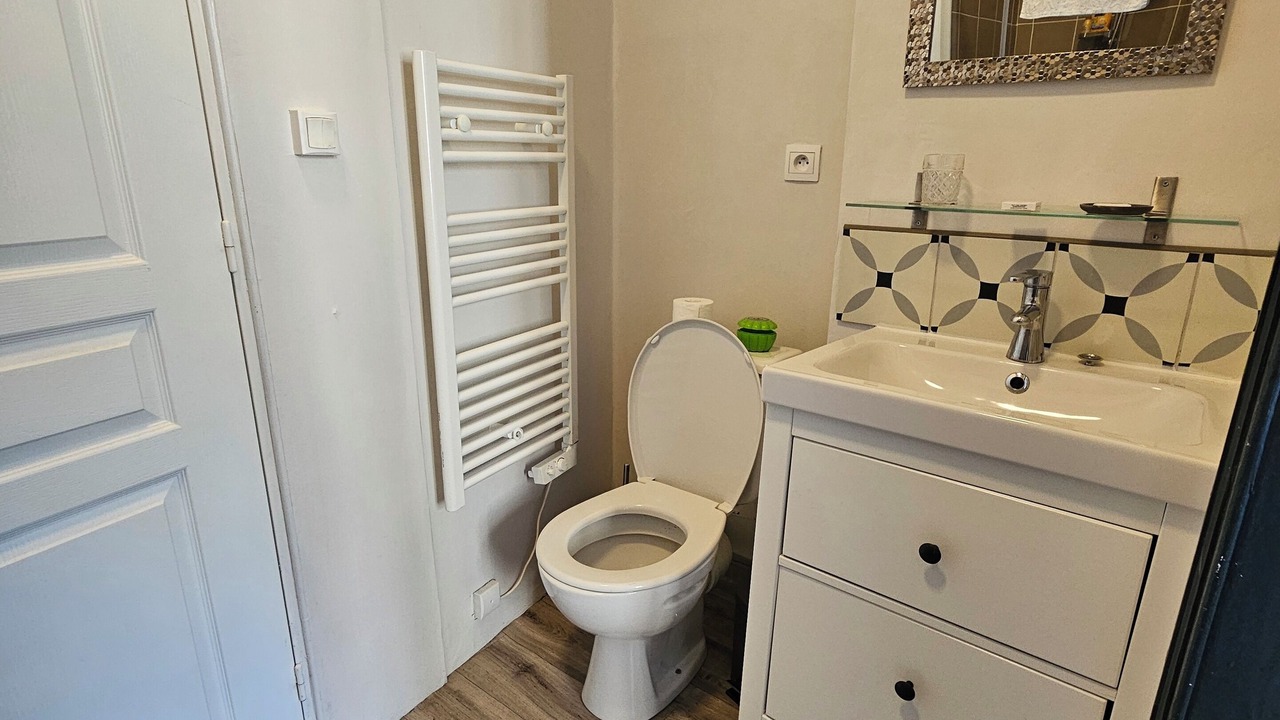 Photo of Bathroom in Eu