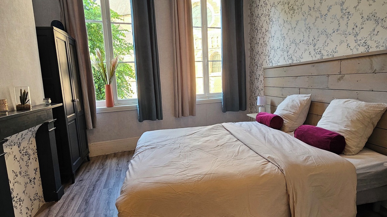 Photo of Bedroom in Eu