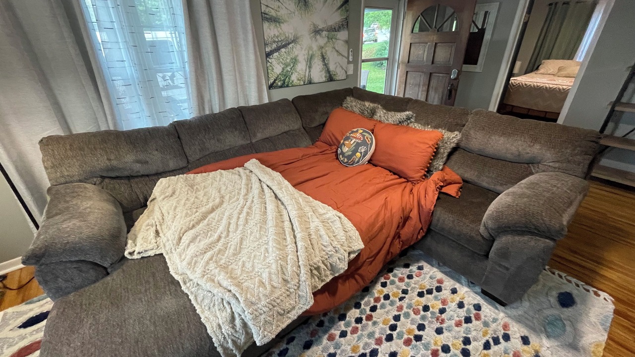 Photo of Bedroom in Eminence