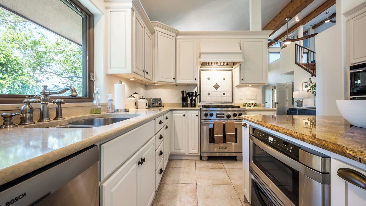 Photo of Kitchen in Kissing Camels