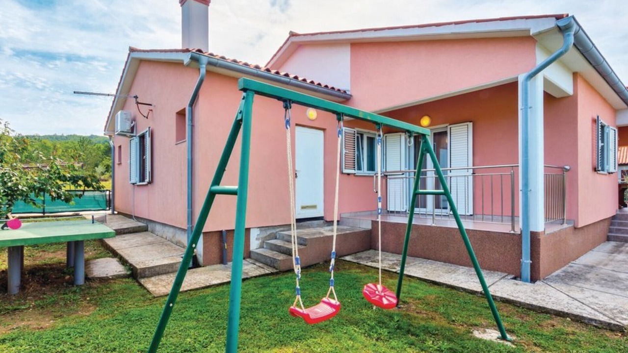 Photo of Outdoor in Rogocana