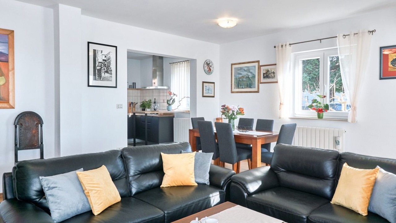 Photo of Livingroom in Rogocana