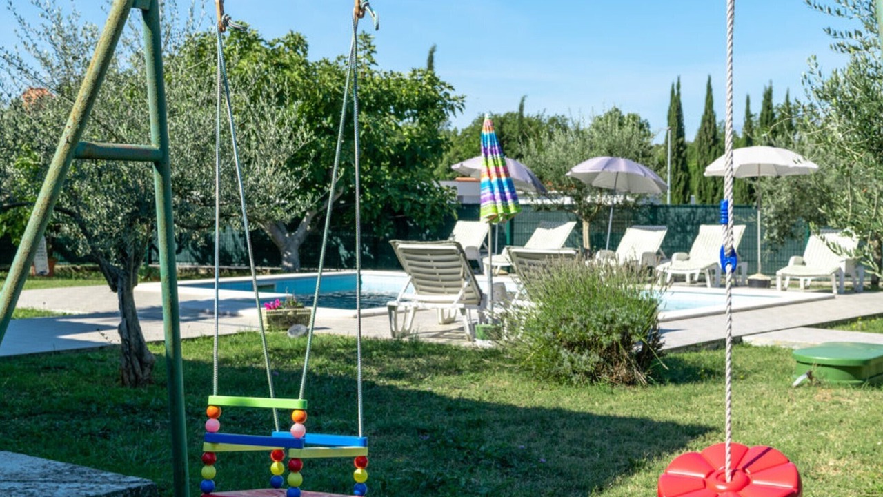 Photo of Outdoor in Rogocana