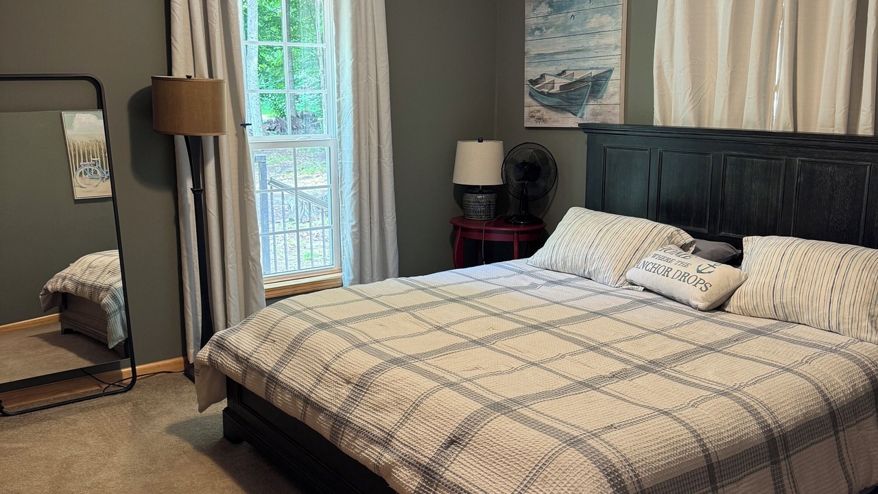 Photo of Bedroom in Alanson