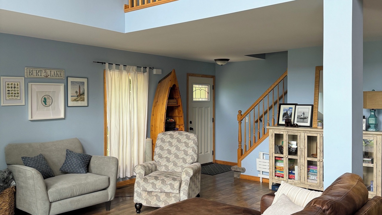 Photo of Livingroom in Alanson