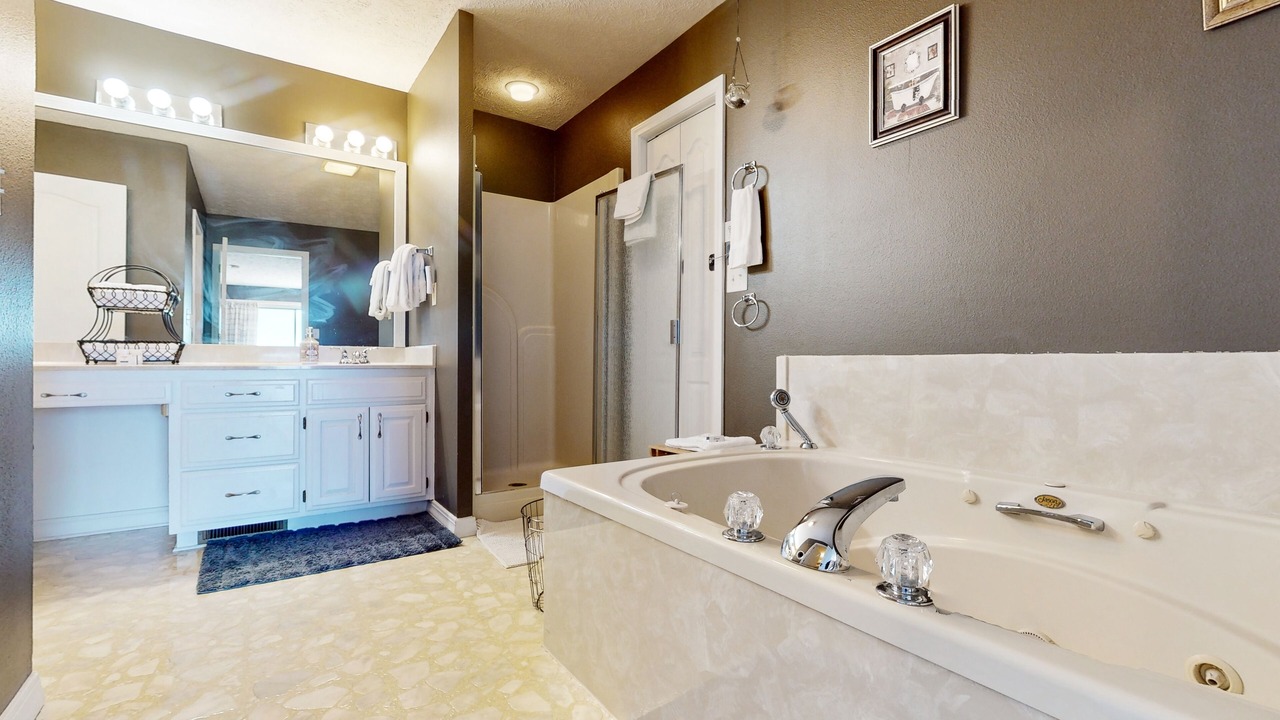 Photo of Bathroom in Eureka Springs