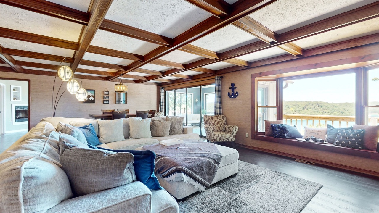 Photo of Livingroom in Eureka Springs