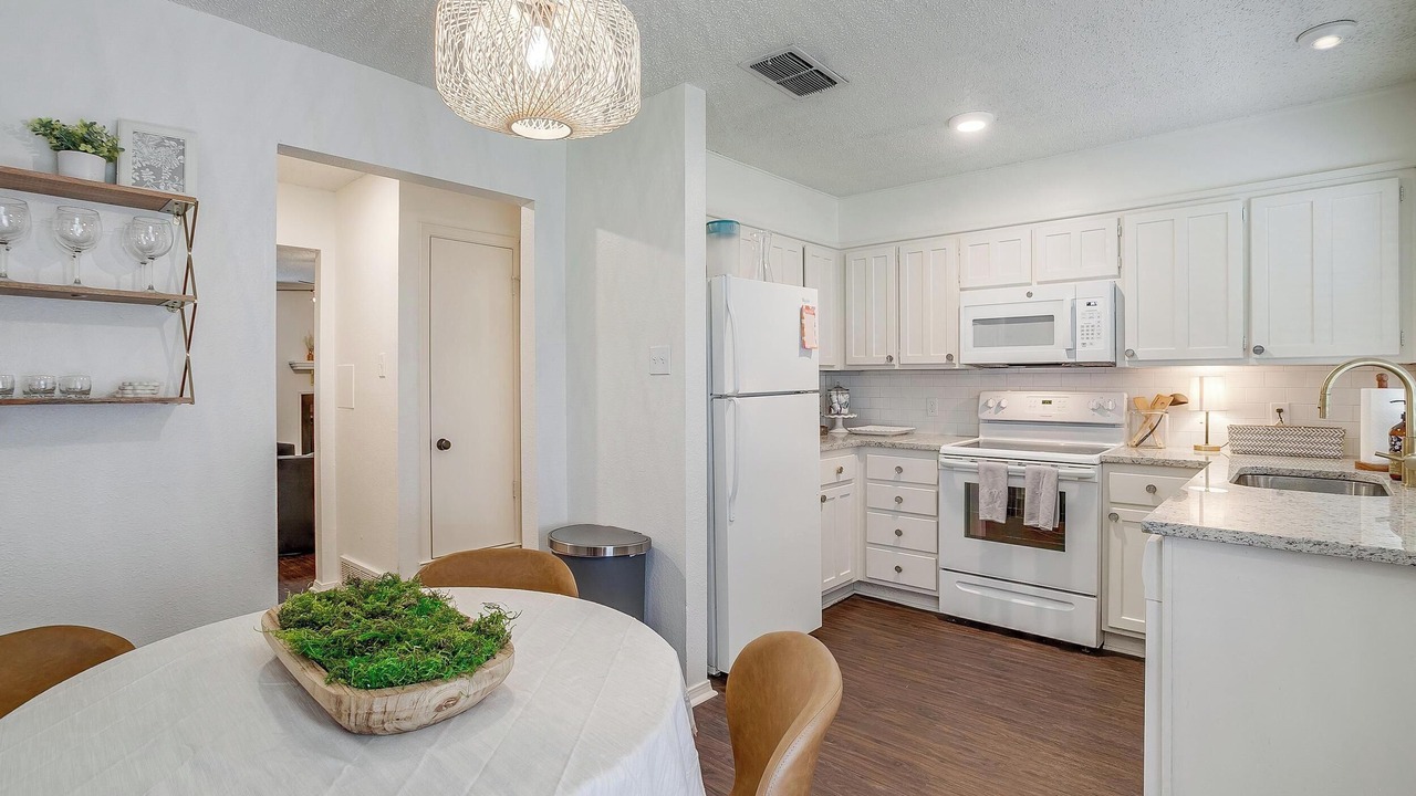Photo of Kitchen in Benbrook