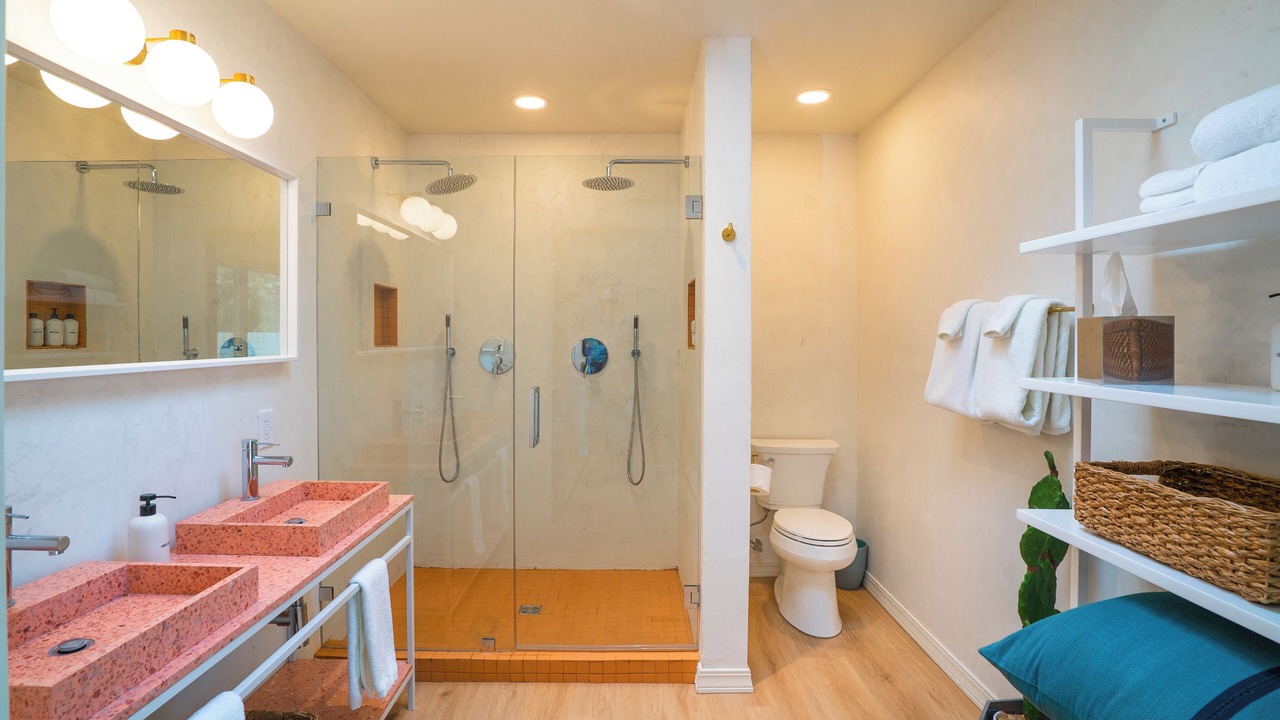 Photo of Bathroom in Albuquerque