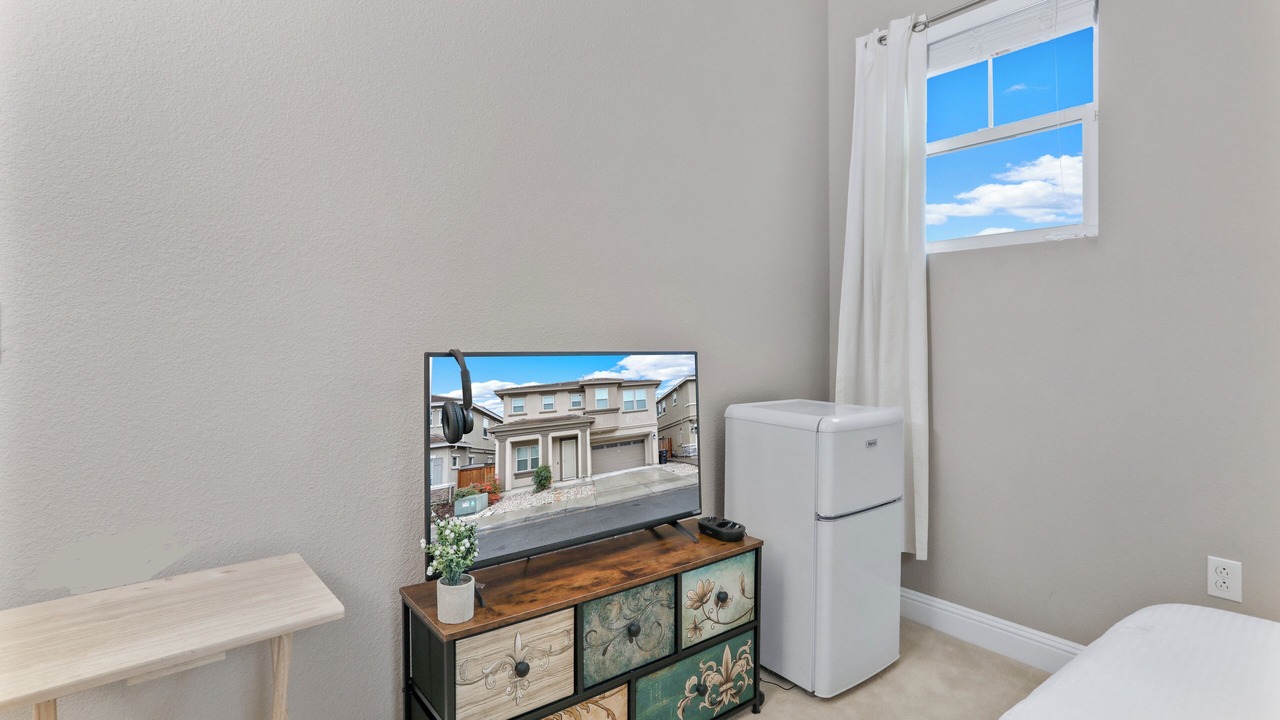 Photo of Bedroom in Pittsburg