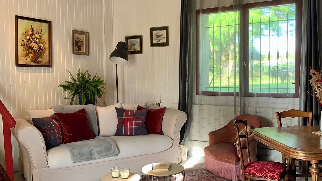 Photo of Livingroom in Chambourg-sur-Indre