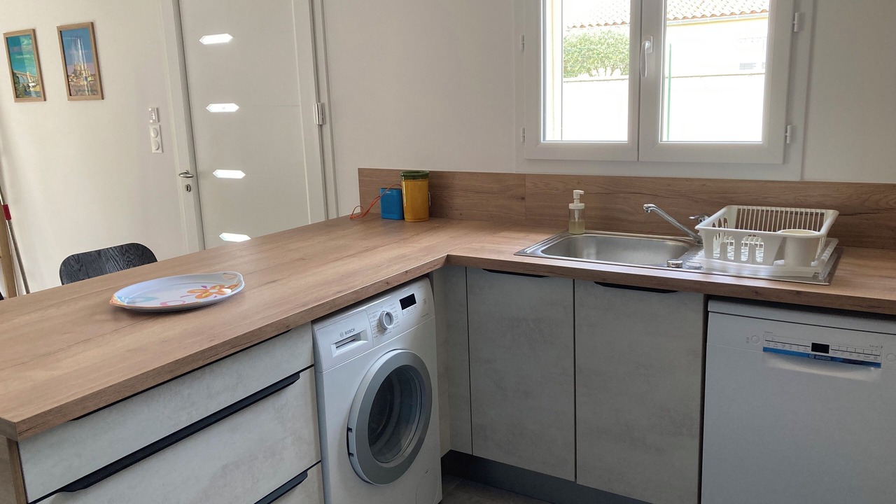 Photo of Kitchen in Montaren-et-Saint-Mediers