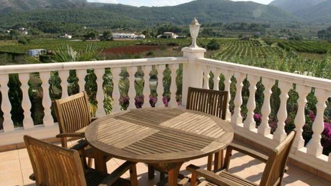 Photo of Outdoor in Jalon