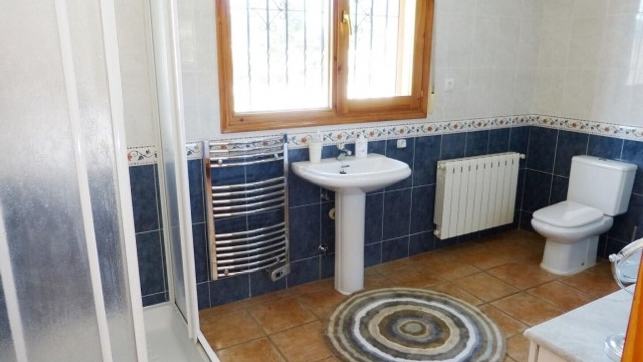 Photo of Bathroom in Jalon