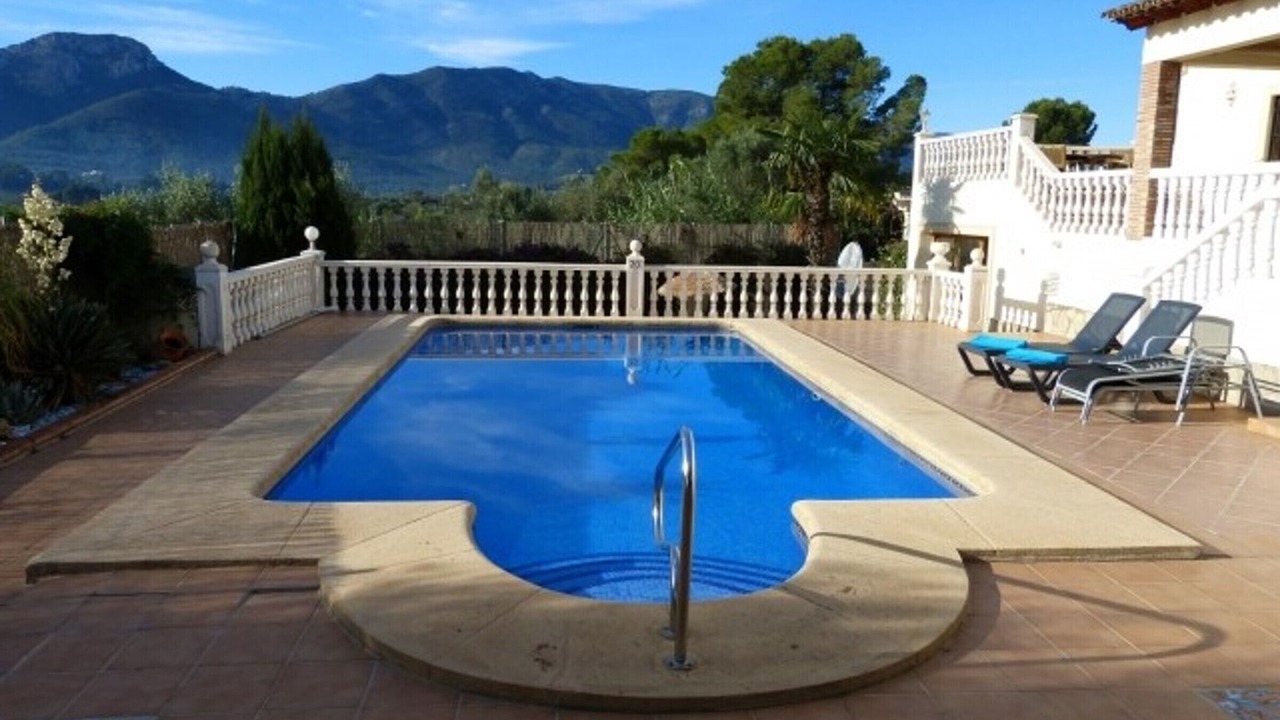 Photo of Outdoor in Jalon