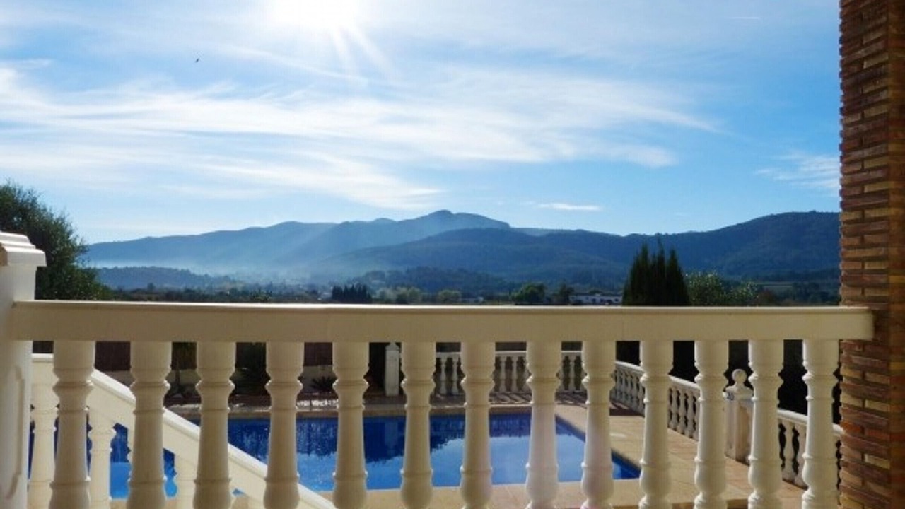 Photo of Outdoor in Jalon