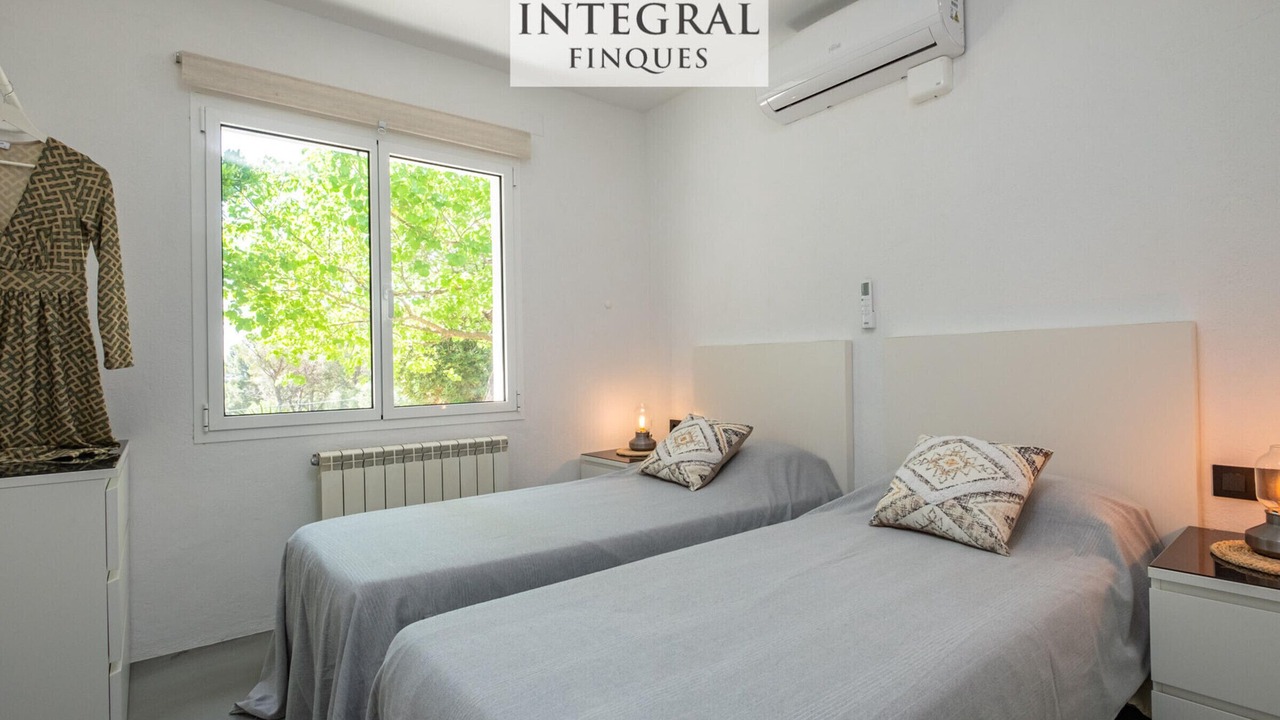 Photo of Bedroom in Vall-Llobrega