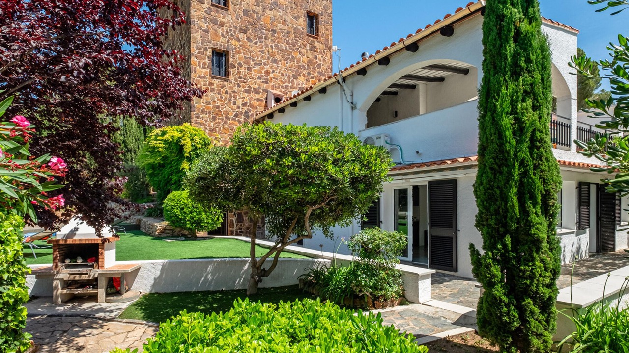 Photo of Outdoor in Vall-Llobrega