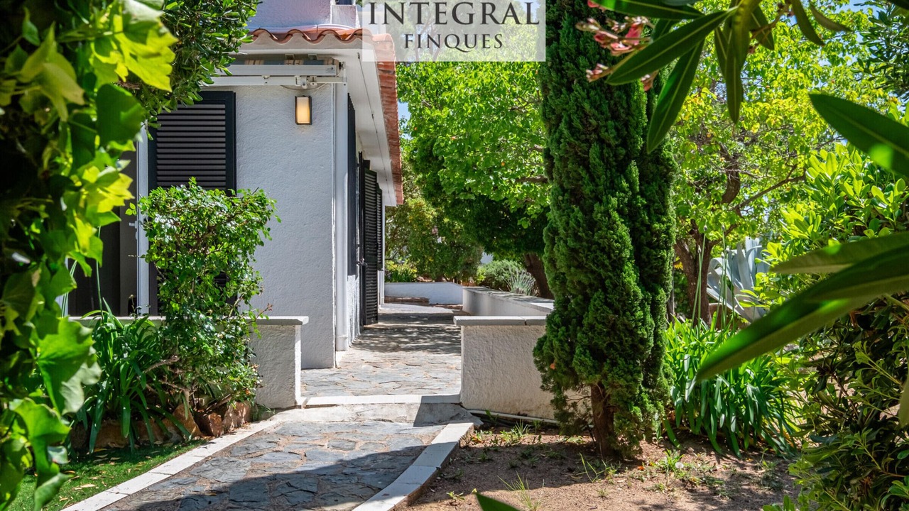 Photo of Outdoor in Vall-Llobrega