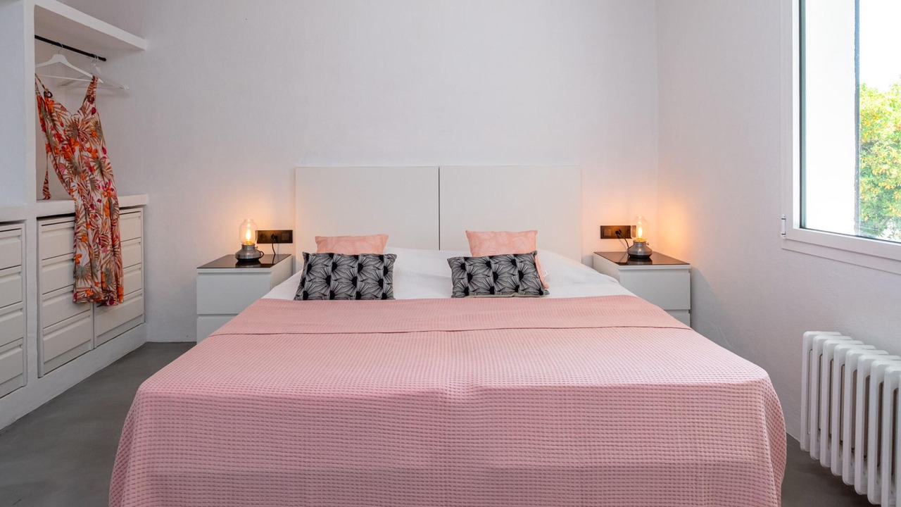 Photo of Bedroom in Vall-Llobrega