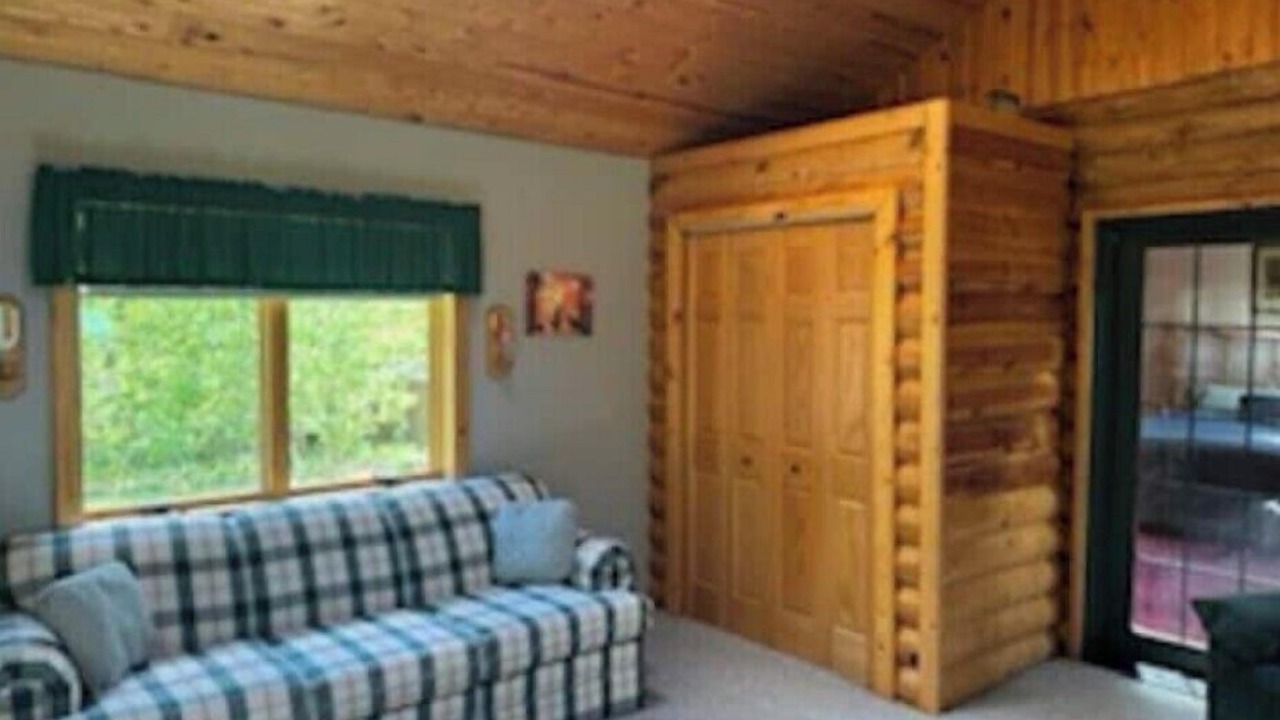 Photo of Livingroom in Viroqua