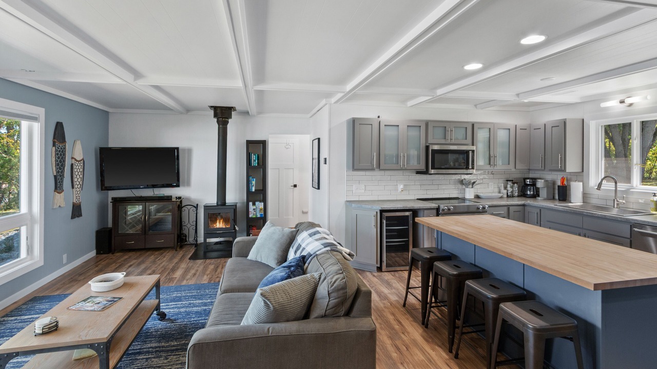 Photo of Livingroom in Plover