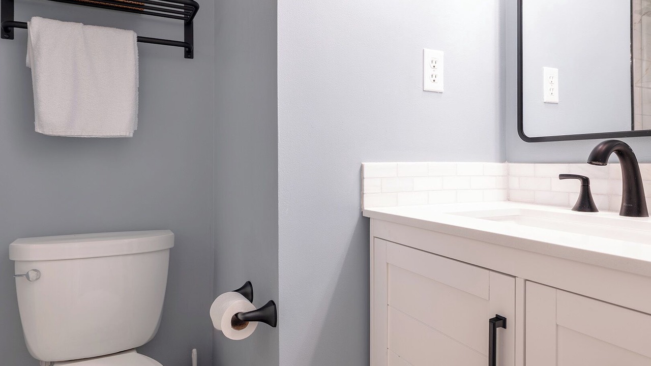 Photo of Bathroom in Indian Beach