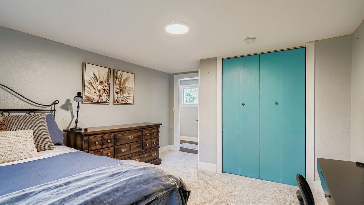 Photo of Bedroom in West Salem