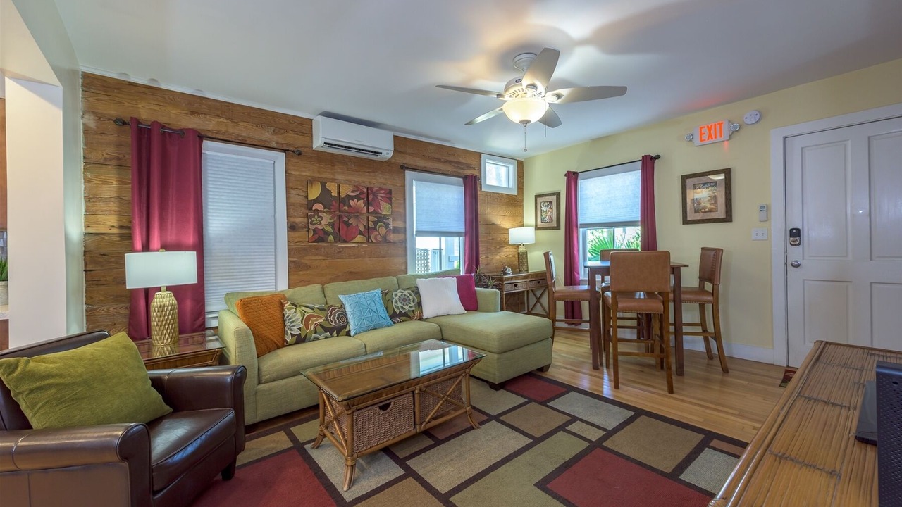 Photo of Bedroom in Downtown