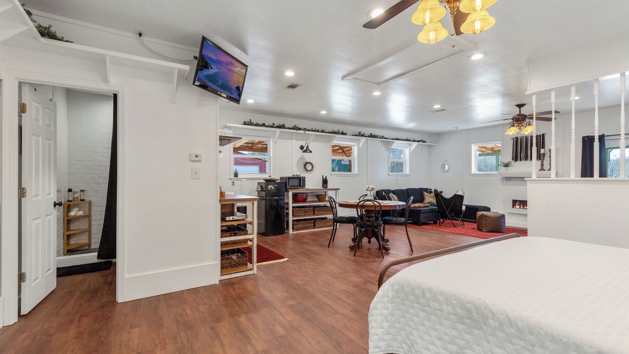 Photo of Bedroom in Hattiesburg