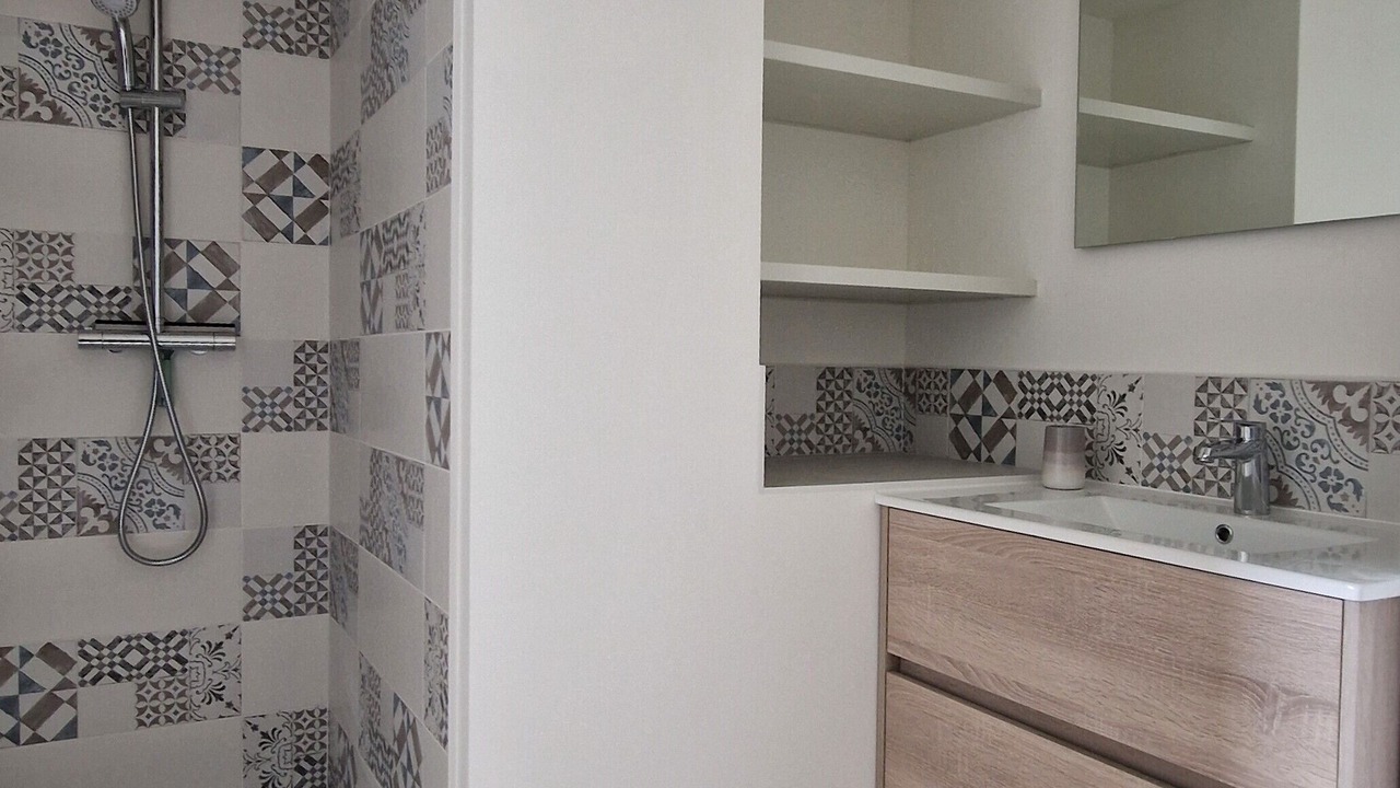 Photo of Bathroom in Regnezville-sur-Mer