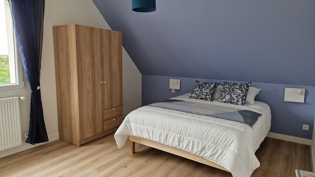 Photo of Bedroom in Regnezville-sur-Mer