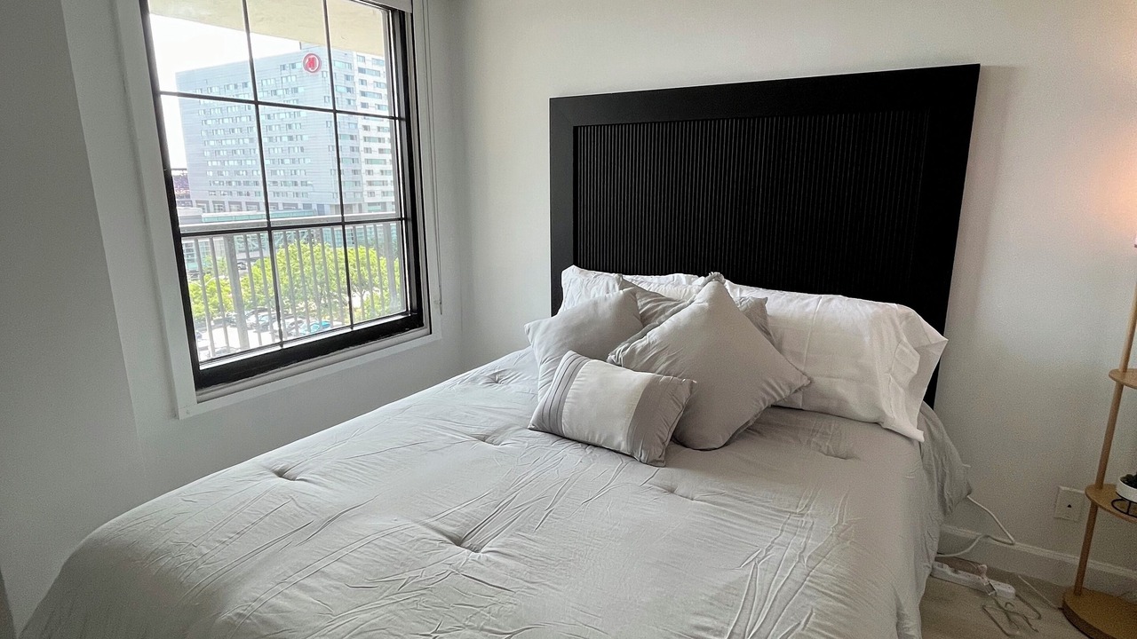 Photo of Bedroom in Downtown Baltimore