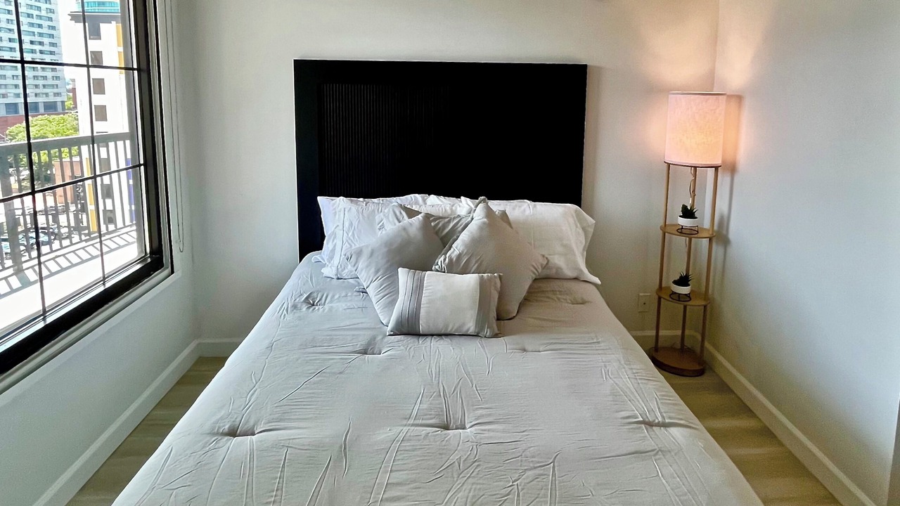 Photo of Bedroom in Downtown Baltimore